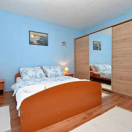 Beachfront Sabuni